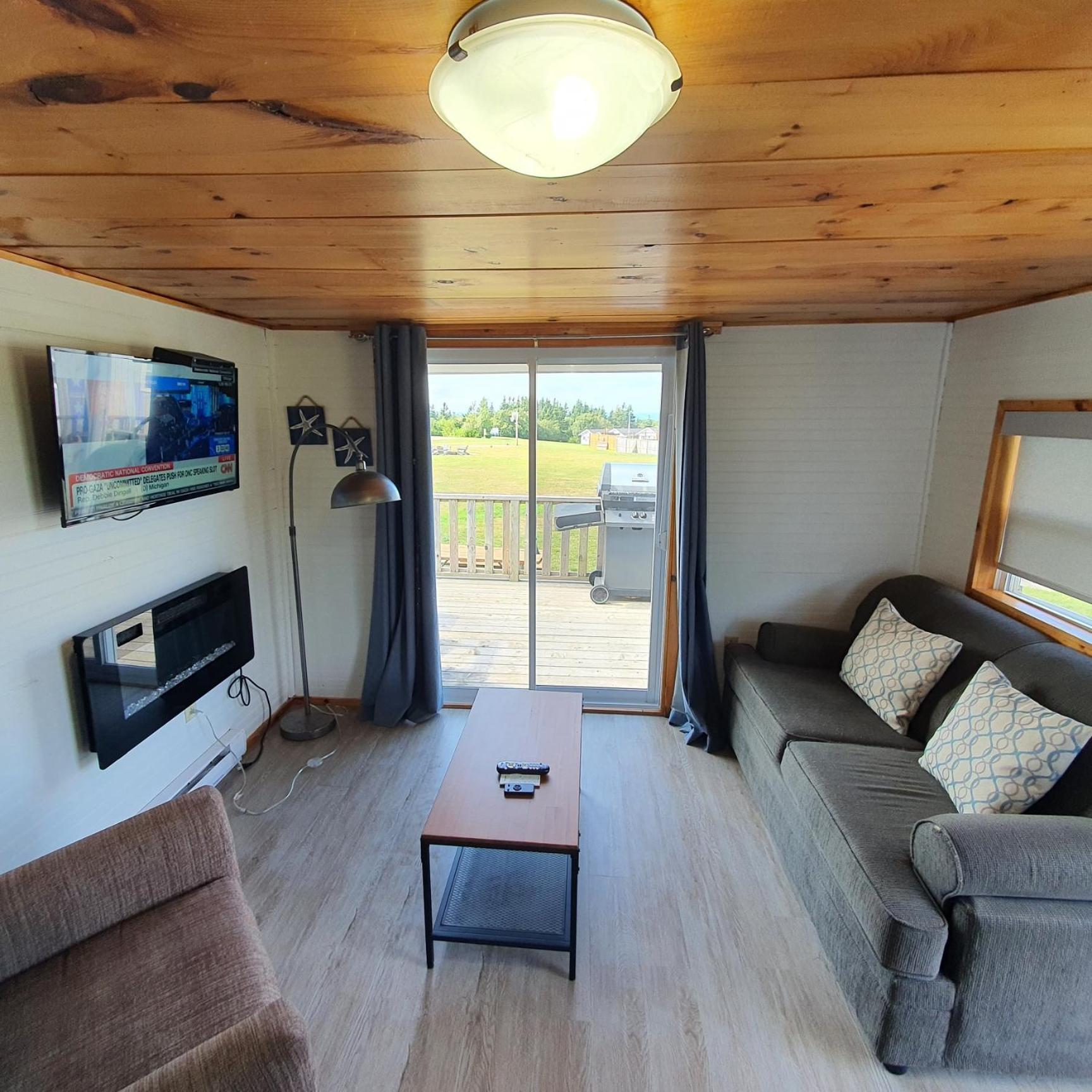 Cavendish Bosom Buddies Cottage Resort Exterior foto